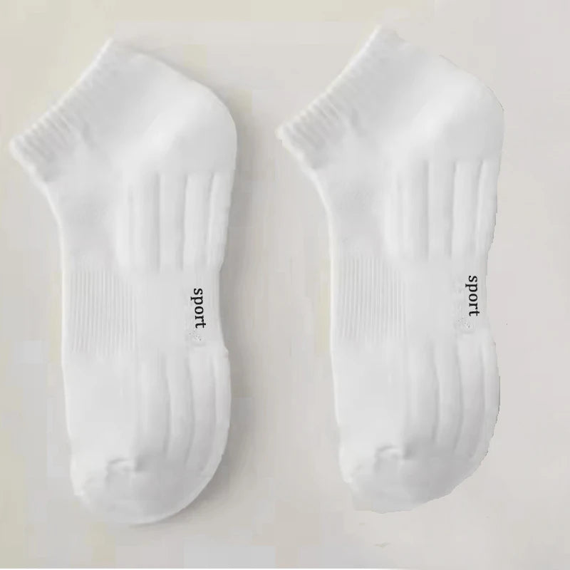 Men's Thick Bottom Sweat Absorbing and Breathable Sports Socks with Bottom Cushion