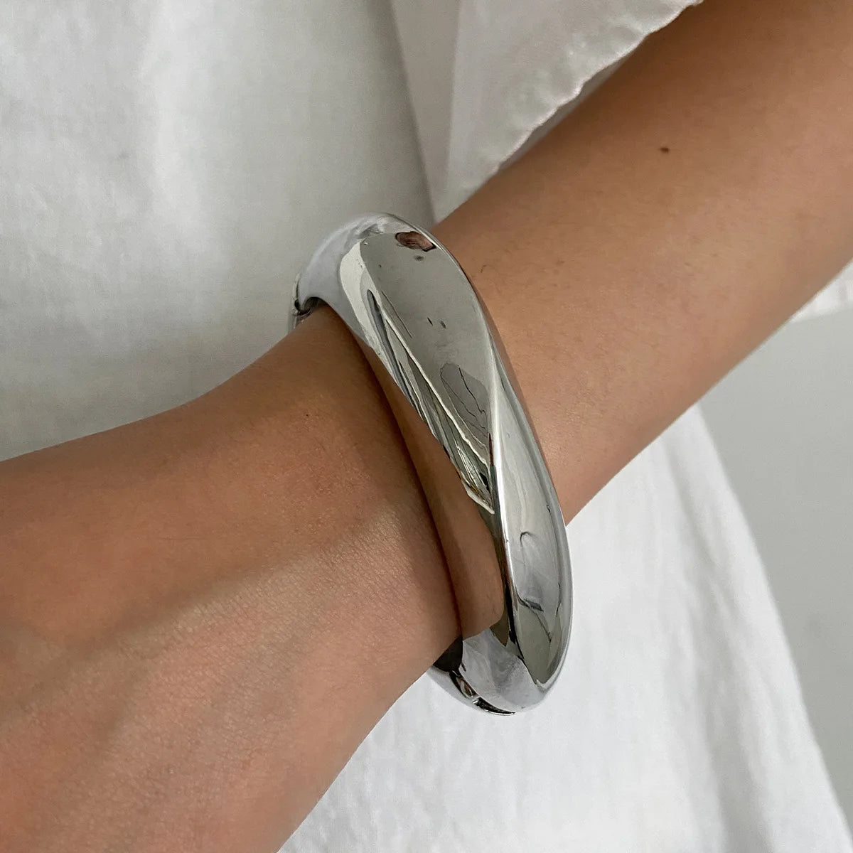 Boho Light Blue Acrylic Resin Chunky Bangles ﻿