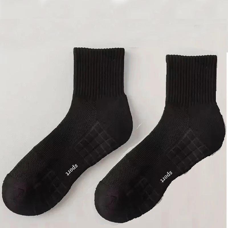Men's Thick Bottom Sweat Absorbing and Breathable Sports Socks with Bottom Cushion