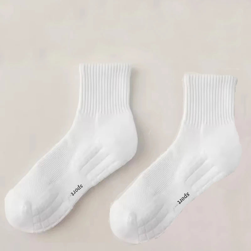 Men's Thick Bottom Sweat Absorbing and Breathable Sports Socks with Bottom Cushion
