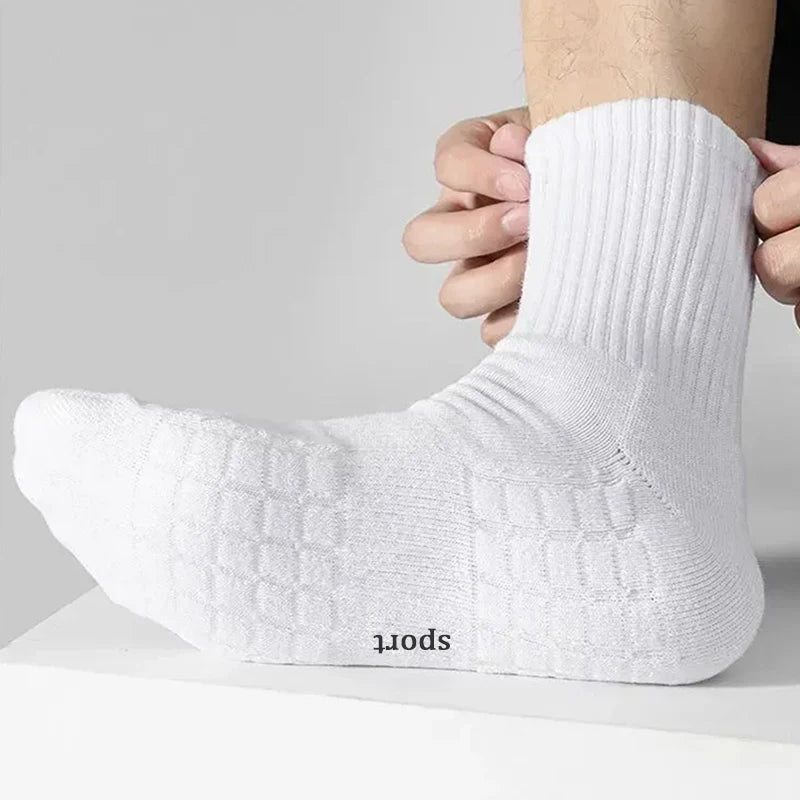 Men's Thick Bottom Sweat Absorbing and Breathable Sports Socks with Bottom Cushion